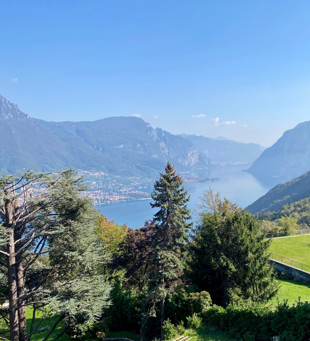 Cycling Lake Como